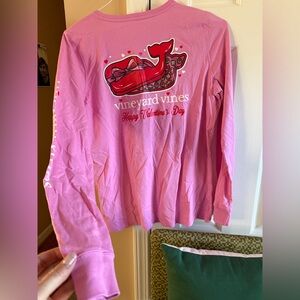 Vineyard Vines Valentines Long sleeves top sz L
